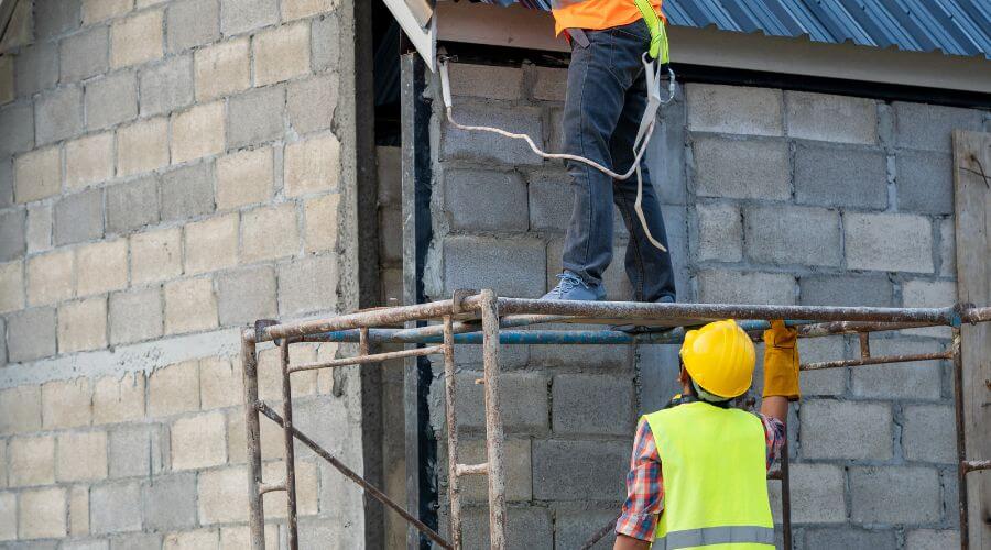 Professional residential roofers in Calhoun City, MS